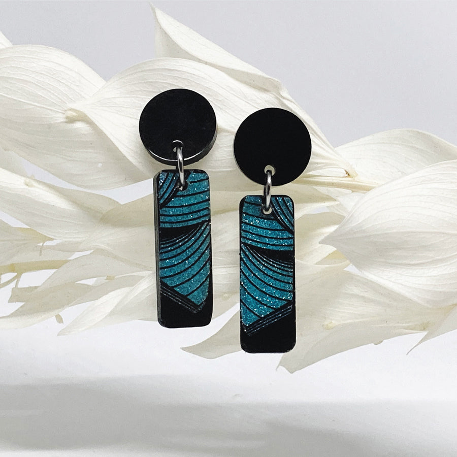 Flow Green Glitter Earrings