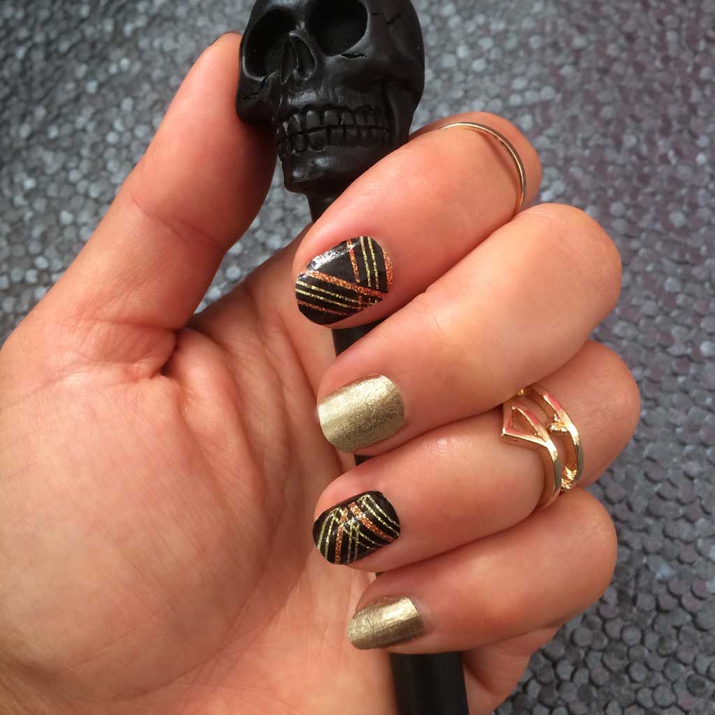 57 Gold Nail Designs for a Mani Fit for Royalty